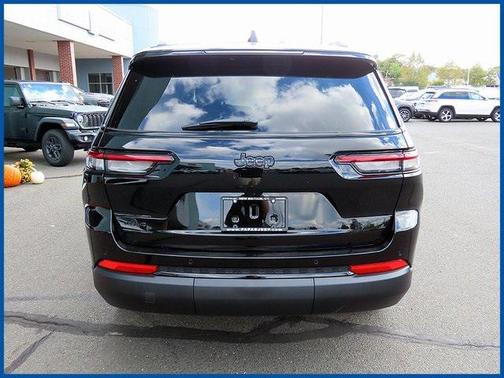 2025 Jeep Grand Cherokee L Altitude