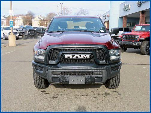 2024 RAM 1500 Classic Warlock Crew Cab 4x4 5'7' Box