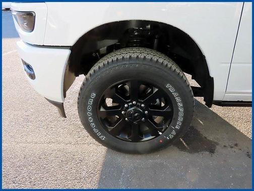 2026 RAM 2500 Laramie Crew Cab 4x4 8' Box