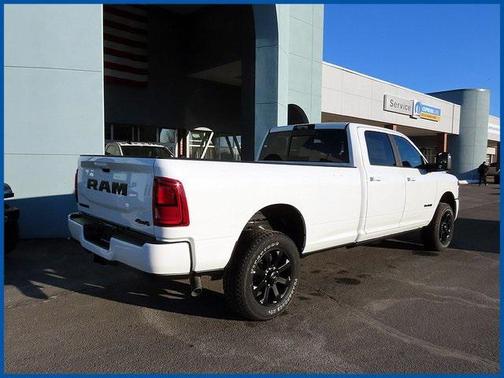 2026 RAM 2500 Laramie Crew Cab 4x4 8' Box