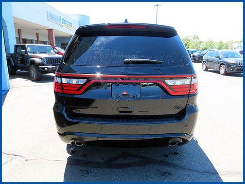 DB Black Clearcoat 2022 Dodge Durango R/T Plus AWD