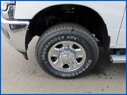 2024 RAM 2500 Tradesman Regular Cab 4x4 8' Box