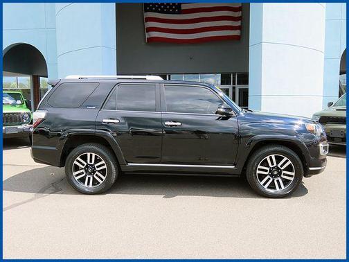 Midnight Black Metallic 2019 Toyota 4Runner Limited