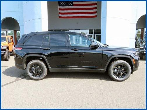 2025 Jeep Grand Cherokee Altitude