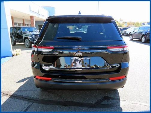 2025 Jeep Grand Cherokee Altitude