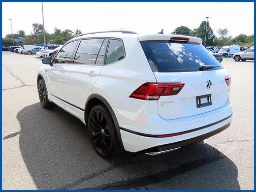 2021 Volkswagen Tiguan 2.0T SE R-Line Black 4MOTION