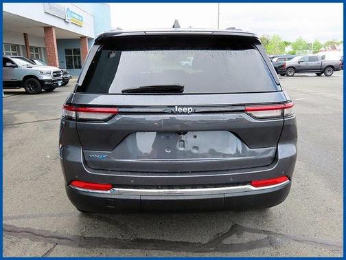 2023 Jeep Grand Cherokee 4xe Base