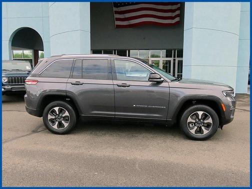 2023 Jeep Grand Cherokee 4xe Base
