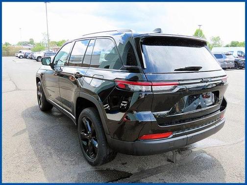 2024 Jeep Grand Cherokee Altitude