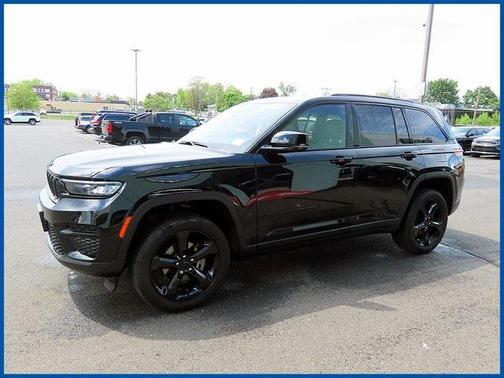 2024 Jeep Grand Cherokee Altitude
