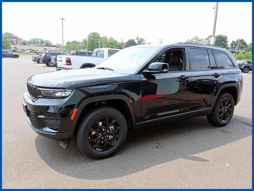2025 Jeep Grand Cherokee Altitude