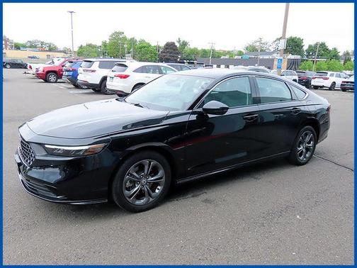 Crystal Black Pearl 2025 Honda Accord Hybrid EX-L