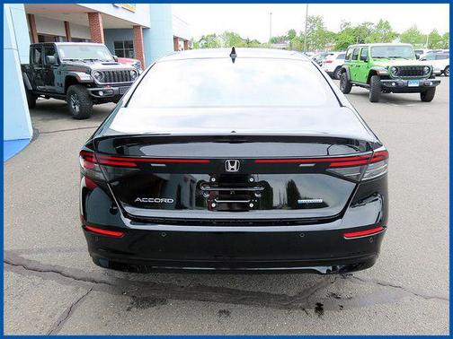 Crystal Black Pearl 2025 Honda Accord Hybrid EX-L