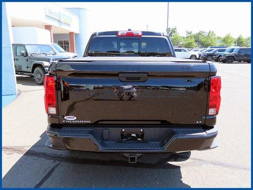 2023 Chevrolet Colorado LT