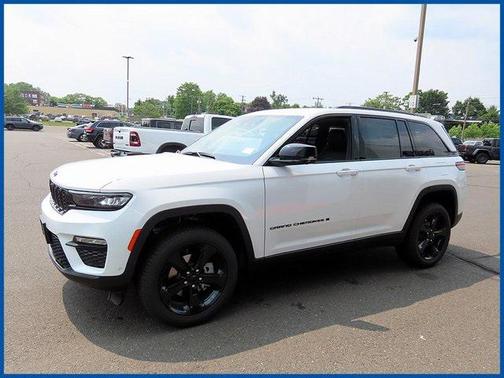 2025 Jeep Grand Cherokee Limited X