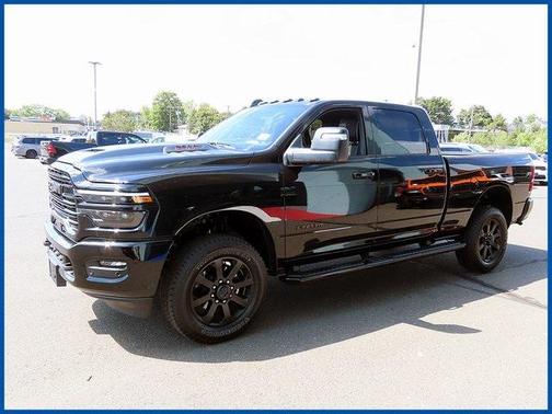 2025 RAM 2500 Laramie Crew Cab 4x4 6'4' Box
