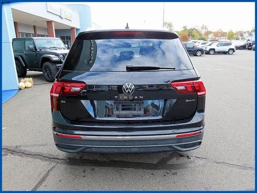 2024 Volkswagen Tiguan 2.0T SE