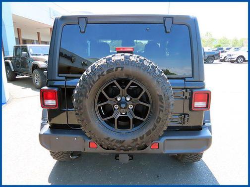 Black Clearcoat 2025 Jeep Wrangler Willys