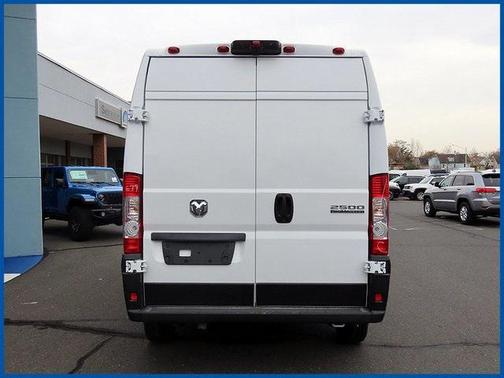 2026 RAM ProMaster 2500 Tradesman