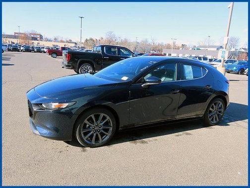 2023 Mazda Mazda3 FWD w/Preferred Package