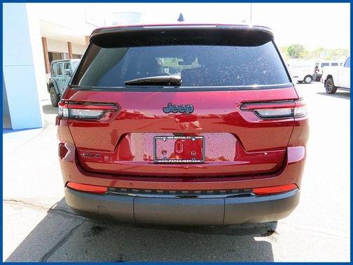 2025 Jeep Grand Cherokee L Altitude