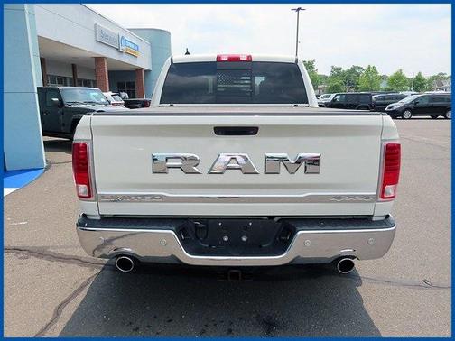 2018 RAM 1500 Limited Crew Cab 4x4 5'7' Box