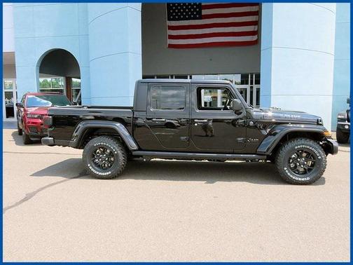 2025 Jeep Gladiator Willys