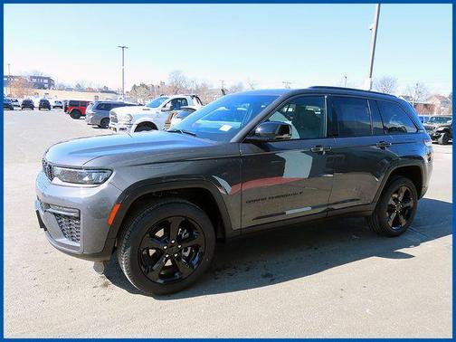 Baltic Gray Metallic Clearcoat 2026 Jeep Grand Cherokee Limited