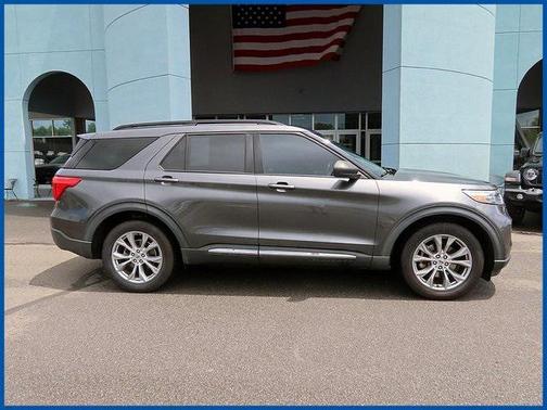 2020 Ford Explorer XLT