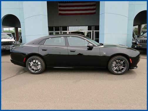 Diamond Black Crystal Pearlcoat 2026 Dodge Charger R/T Scat Pack