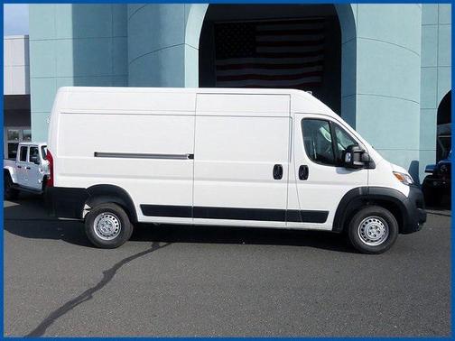 2026 RAM ProMaster 2500 Tradesman