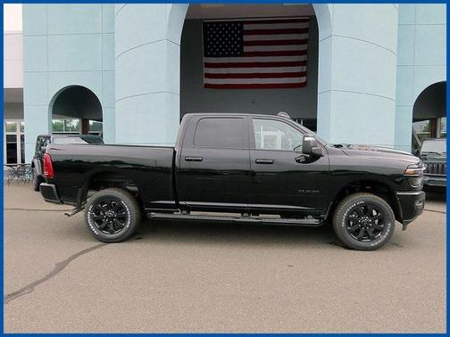 2025 RAM 2500 Laramie Crew Cab 4x4 6'4' Box