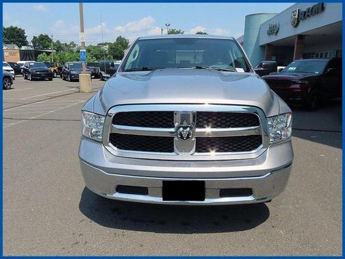 2019 RAM 1500 SLT