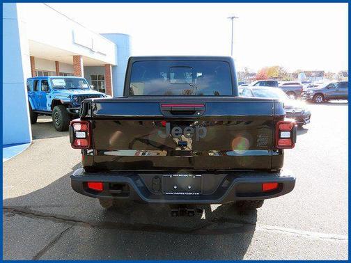 2026 Jeep Gladiator Willys