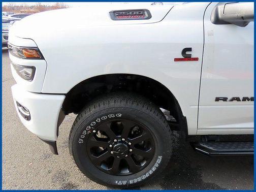 2026 RAM 2500 Big Horn Crew Cab 4x4 6'4' Box