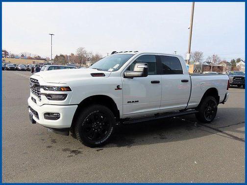 2026 RAM 2500 Big Horn Crew Cab 4x4 6'4' Box