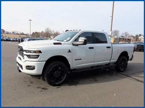 2026 RAM 2500 Big Horn Crew Cab 4x4 6'4' Box