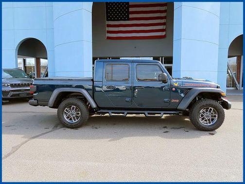 Fathom Blue Pearlcoat 2025 Jeep Gladiator Mojave 4x4