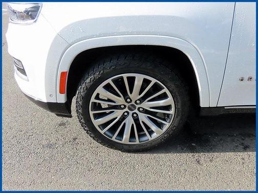 2024 Jeep Grand Wagoneer L Series III 4x4