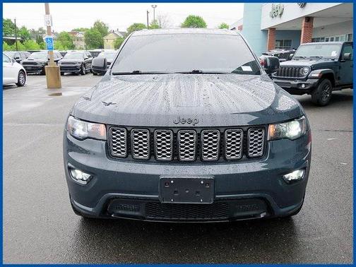 2017 Jeep Grand Cherokee Altitude