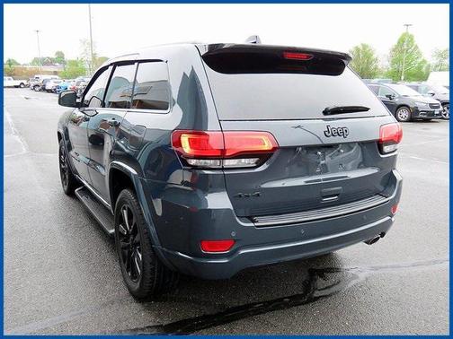 2017 Jeep Grand Cherokee Altitude