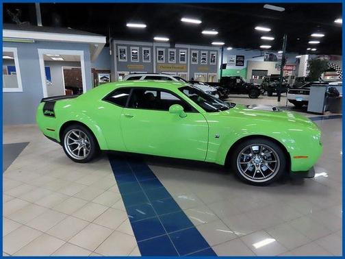 2023 Dodge Challenger R/T Scat Pack Widebody