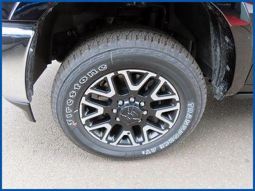 Diamond Black Crystal Pearlcoat 2026 RAM 2500 Limited Crew Cab 4x4 6'4' Box