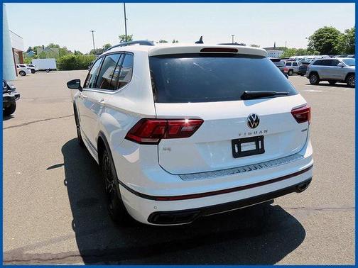 2022 Volkswagen Tiguan 2.0T SE R-Line Black 4MOTION