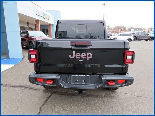 Black Clearcoat 2026 Jeep Gladiator Rubicon