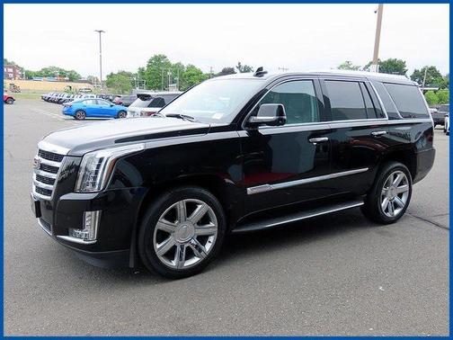 2020 Cadillac Escalade Premium Luxury