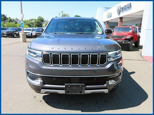 Baltic Gray Metallic Clearcoat 2024 Jeep Wagoneer L Series II 4x4