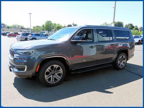 Baltic Gray Metallic Clearcoat 2024 Jeep Wagoneer L Series II 4x4