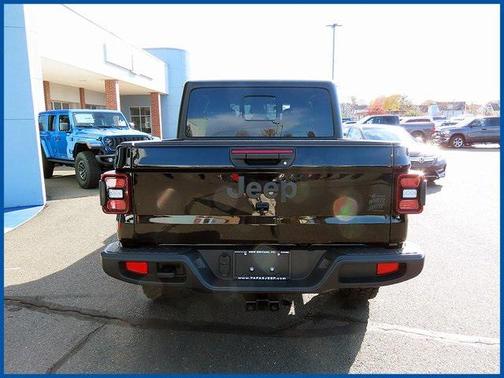 2026 Jeep Gladiator Willys