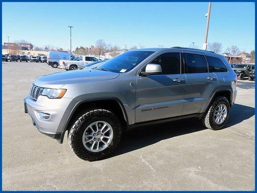 2018 Jeep Grand Cherokee Laredo E